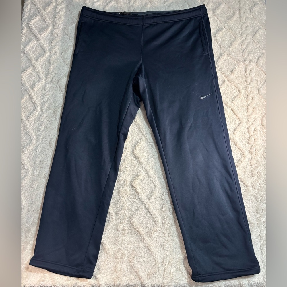 Nike sweatpants large